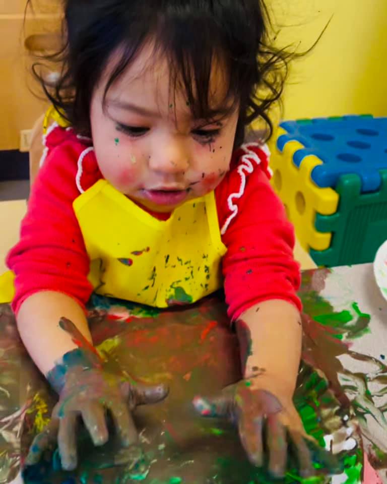 infant art at the best daycare - Discovery Village